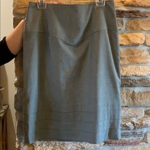 Gray pencil skirt